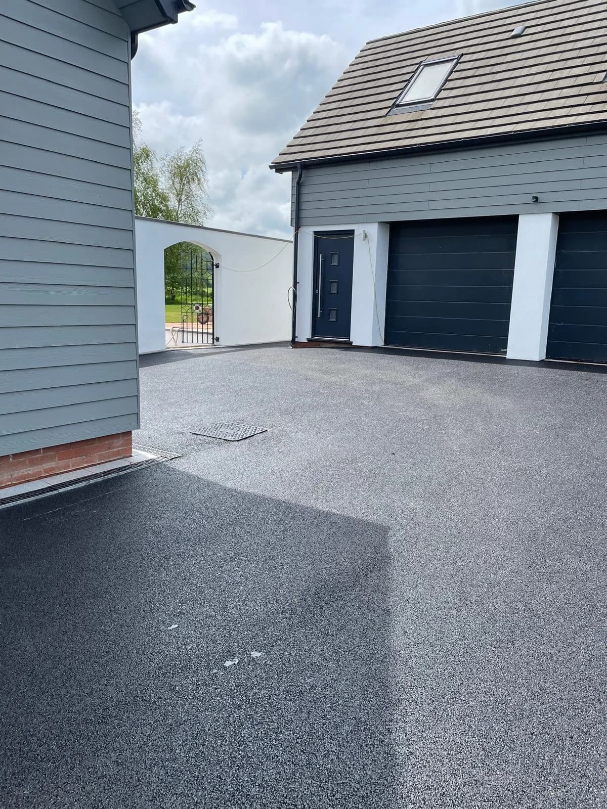 Premium driveway surfacing finish