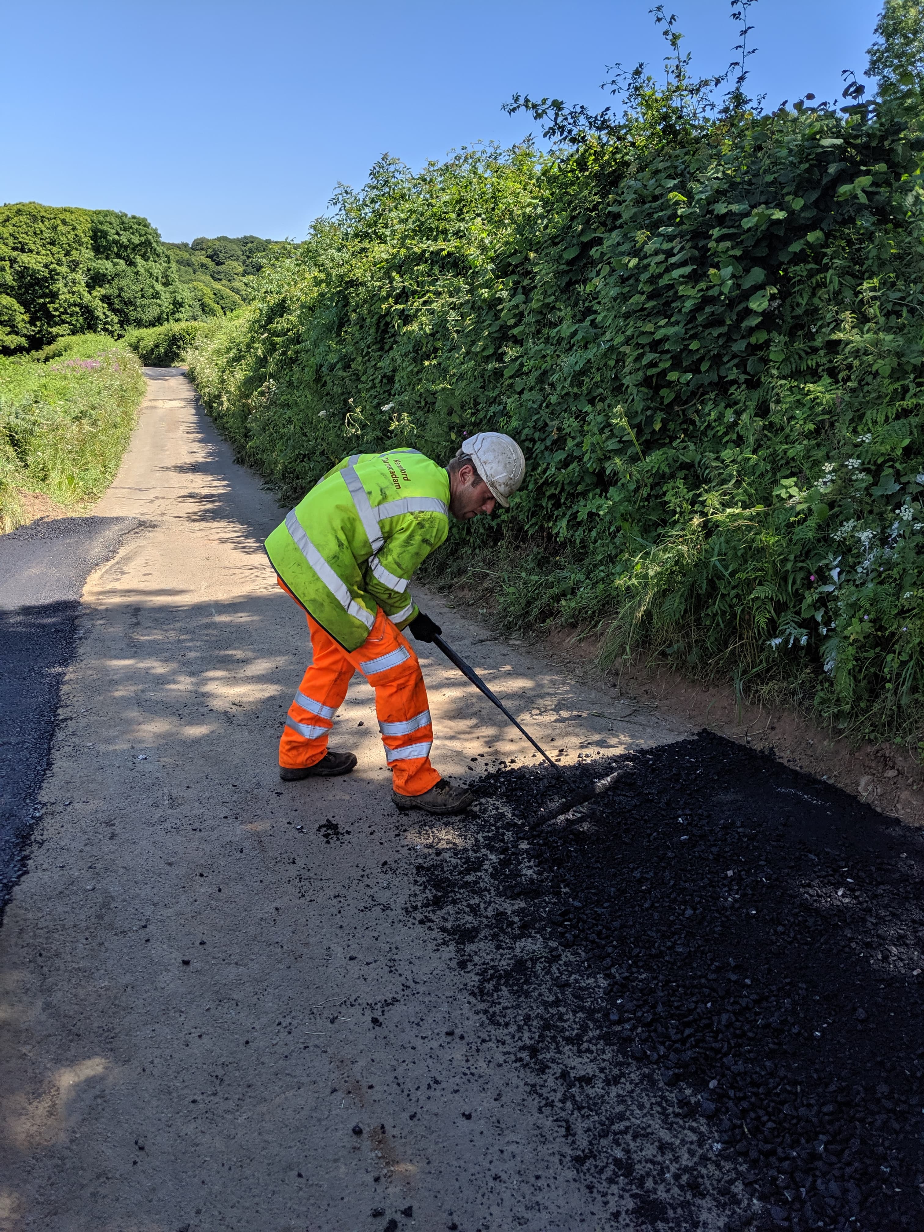 Emergency pothole repair